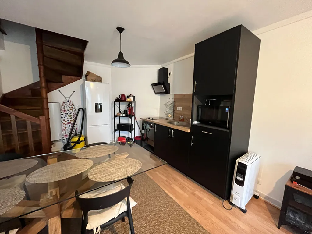 Köök - Furnished House with Garden in Bonnemain