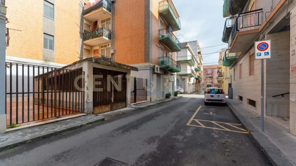 6-room apartment in IT