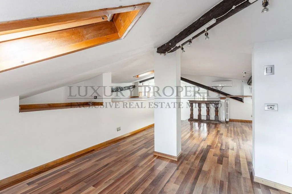 Stanze - Luxury Apartment with Naviglio View in Milan