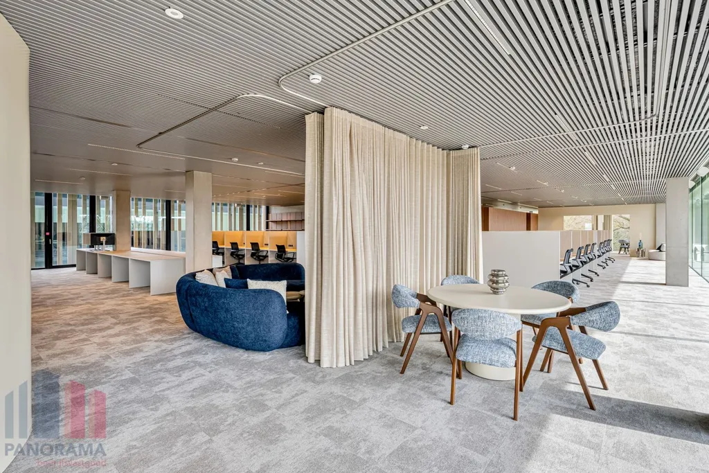 Office - Office Space with Highway Access in Bruges