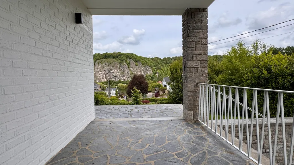 Terrass - Renovated Villa with Meuse Views in Wépion