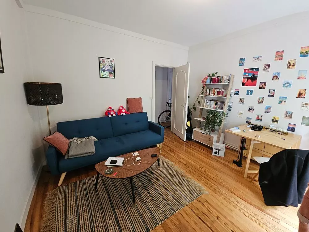 Living Room - 2-Bedroom Apartment with Balcony in Caen Centre