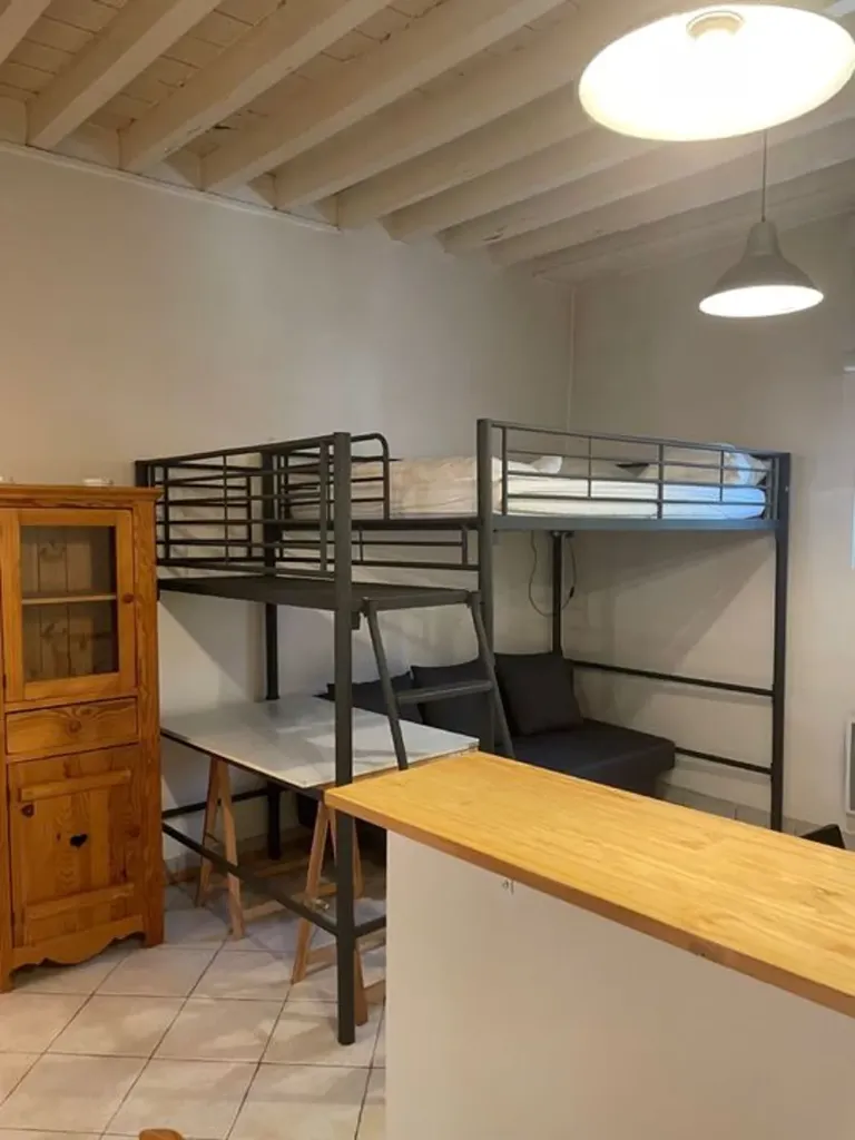 Camere da letto - Studio with Parking in Écully