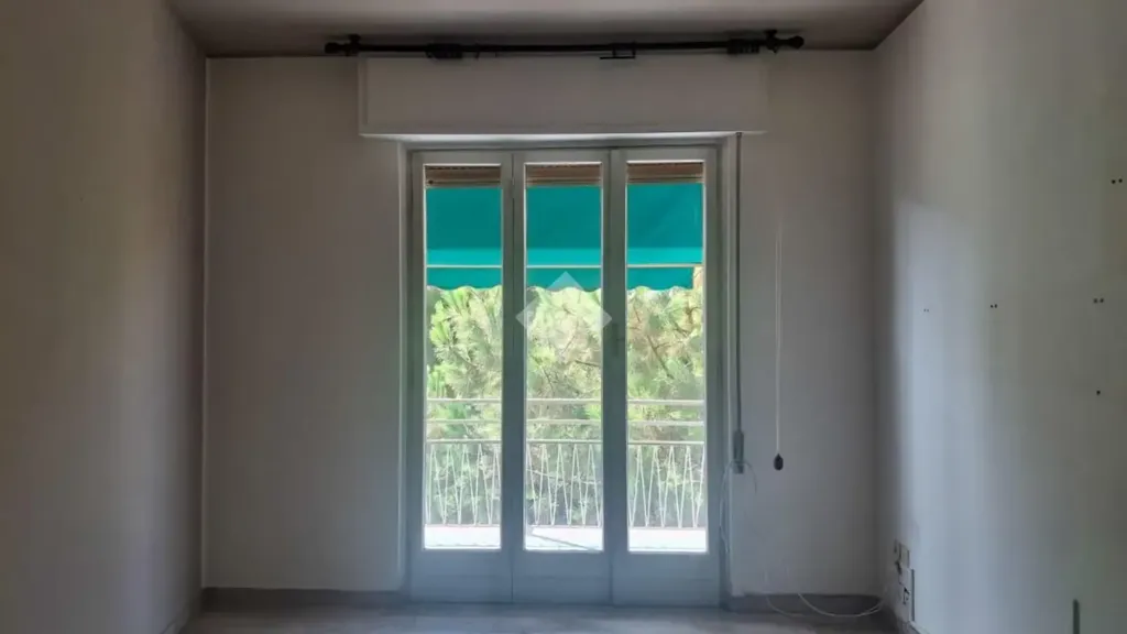 Pièces - Apartment with Balcony in Savona