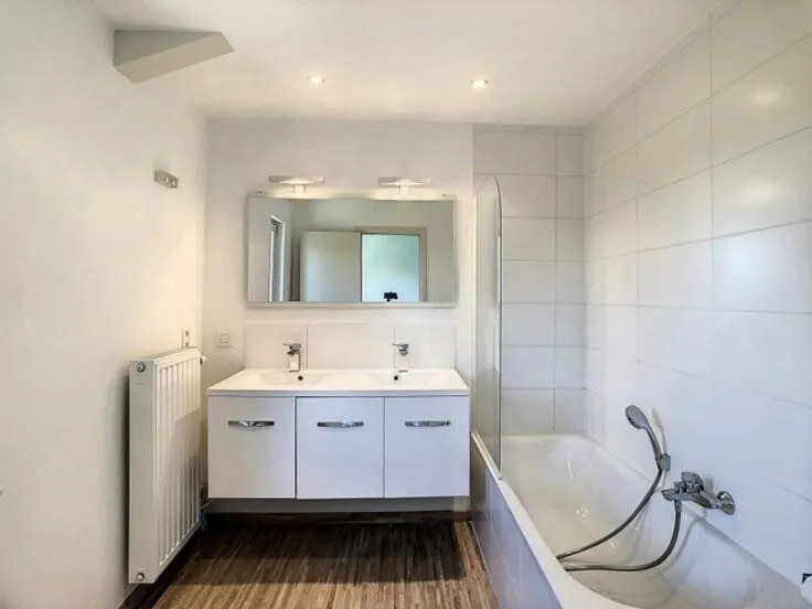 Maison 4 chambres à BE