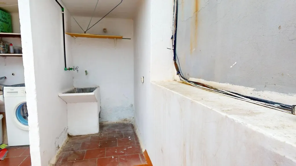 Hauswirtschaftsraum - 3-Bedroom Flat with Rooftop Utility in La Paterna
