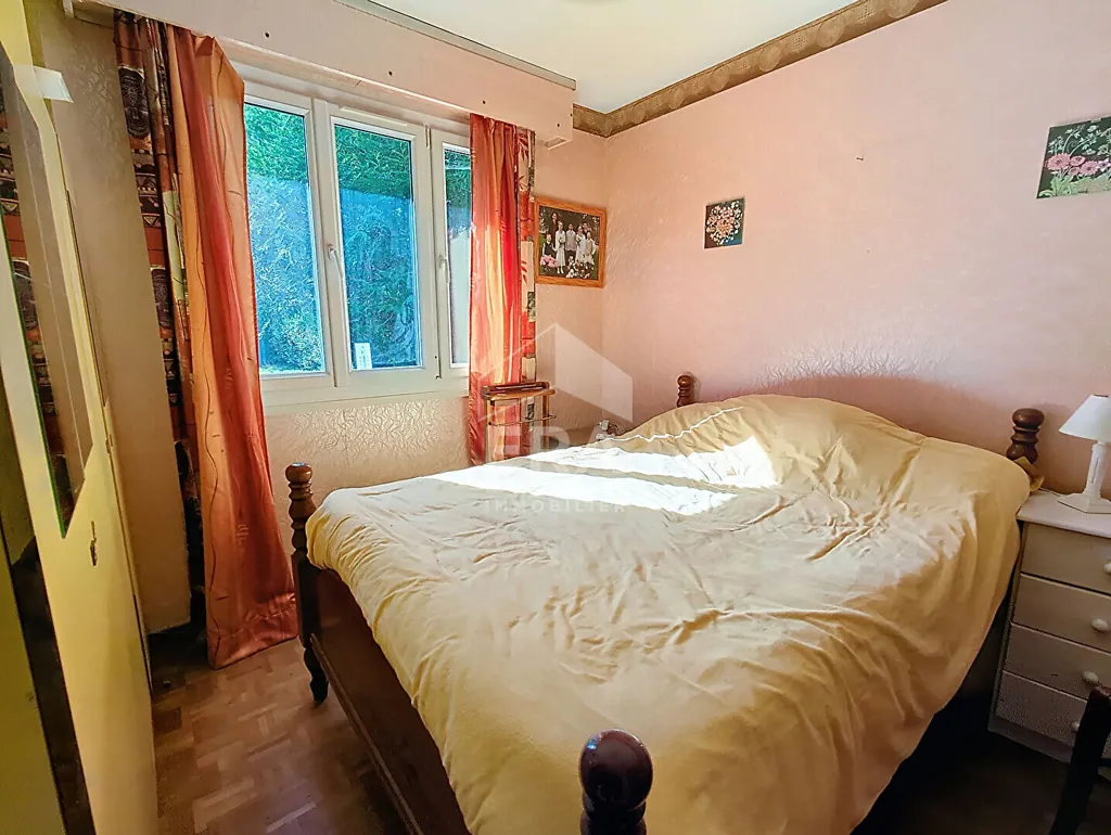 Chambres - Maison 5 pièces à Lamorlaye