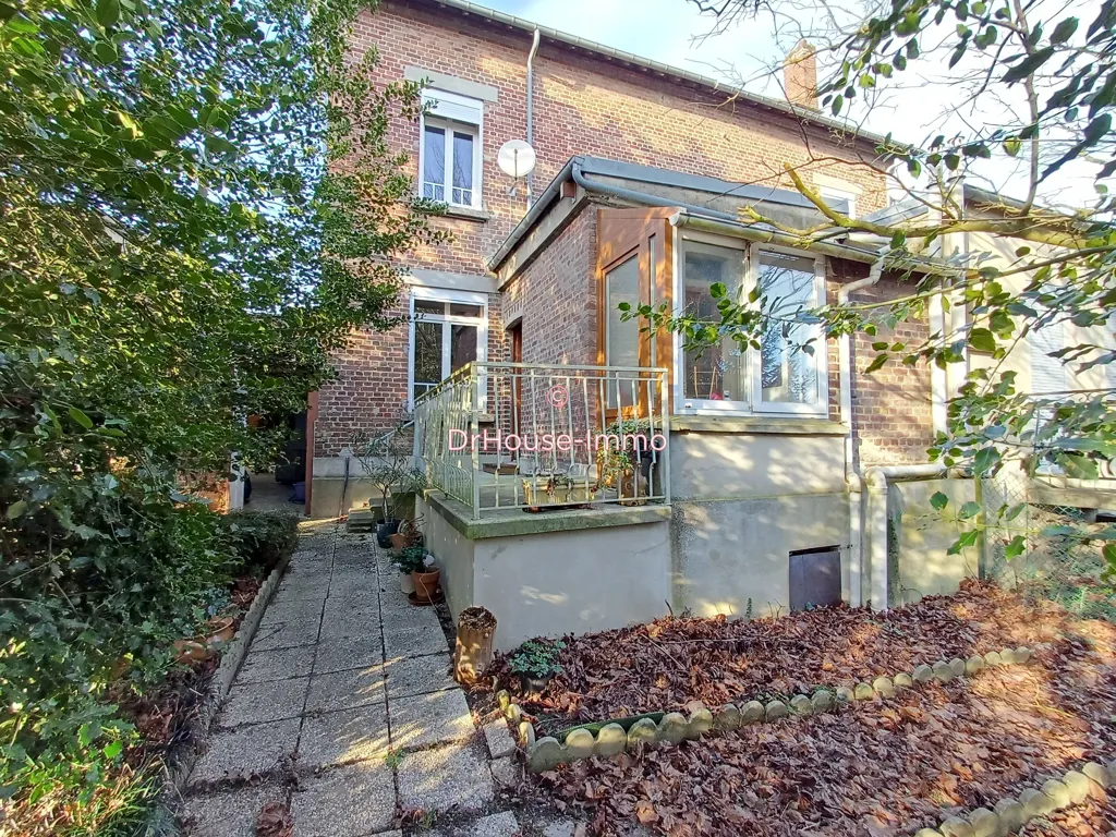 Extérieur - Maison à Rénover avec Jardin et Garage à Proximité