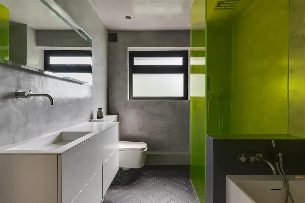 Salles de bain - Bien 4 chambres à London