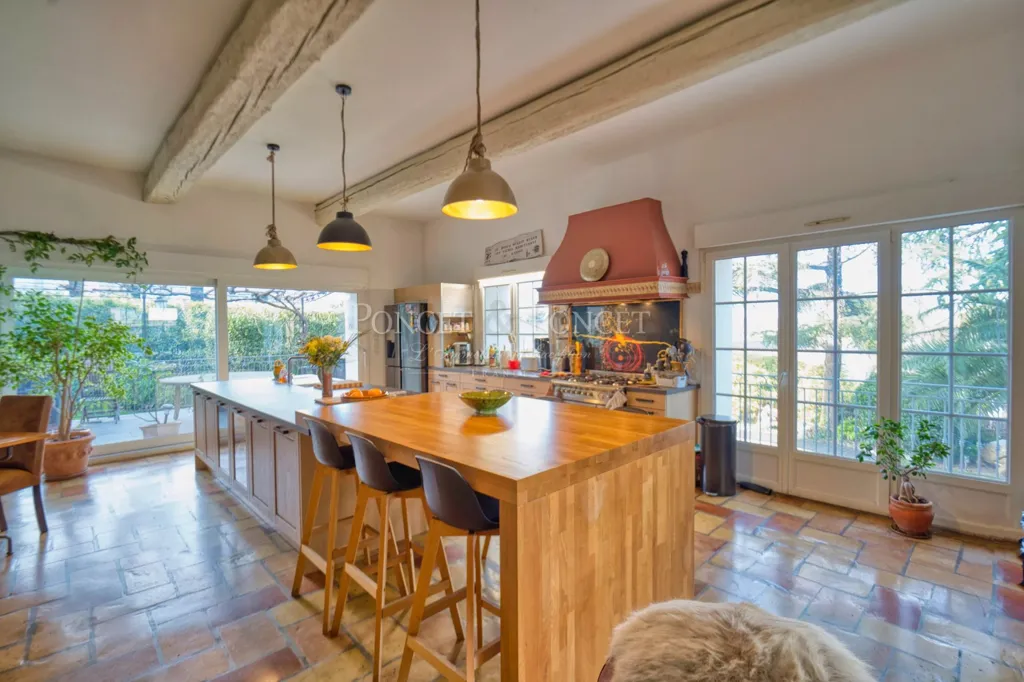 Cuisine - Maison avec Vue Dominante au Cœur du Village
