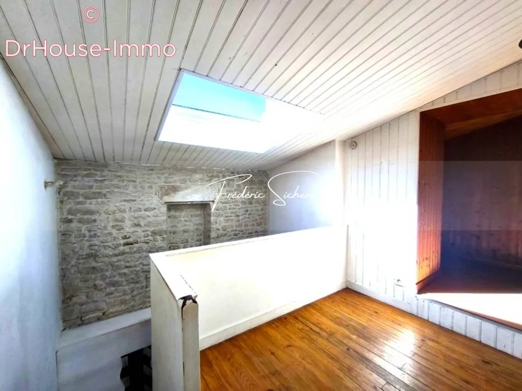 Toad - Stone House with Potential in Villedoux