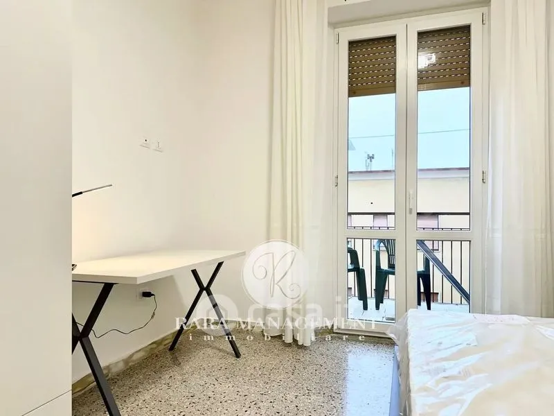 Magamistoad - Centralised Apartment with Four Balconies in Ancona