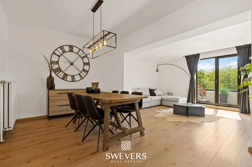 Salle à manger - Duplex Rénové avec Terrasse à Hasselt