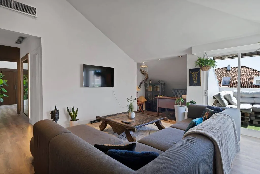 Living Room - Luxury Penthouse with Terraces in Marbella