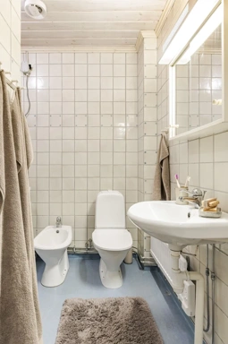 Vannitoad - 4-toaline maja asukohas Enhörna