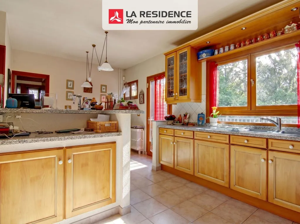 Cuisine - Chalet au Calme avec Piscine à Beauchamp