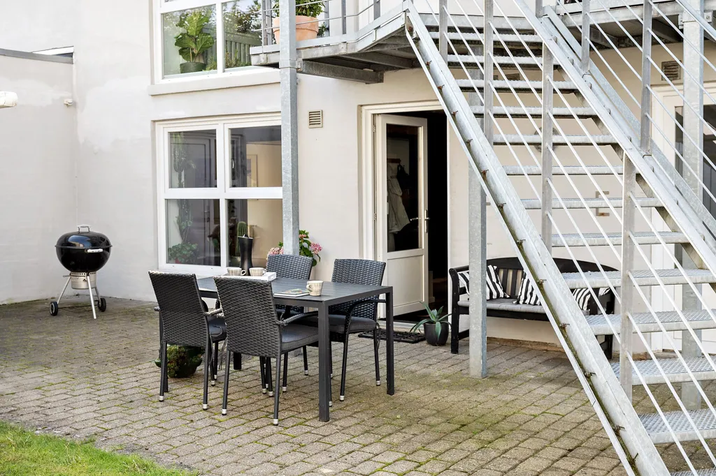 Terrass - Cozy 2-Bed Flat with Terrace in Kolding