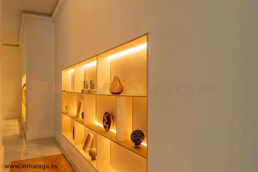 hallway_entrance