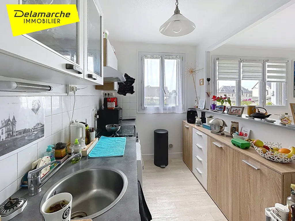 Köök - Bright 3-Bed Flat in Granville