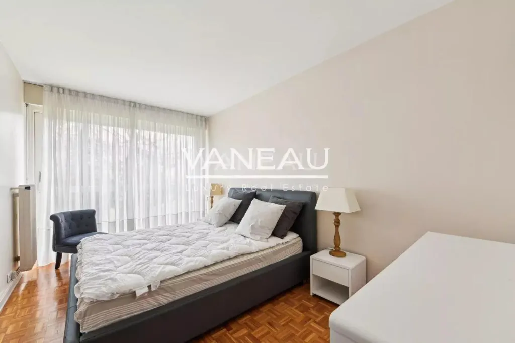 Chambres - Appartement meublé avec balcon à Paris XIIIe