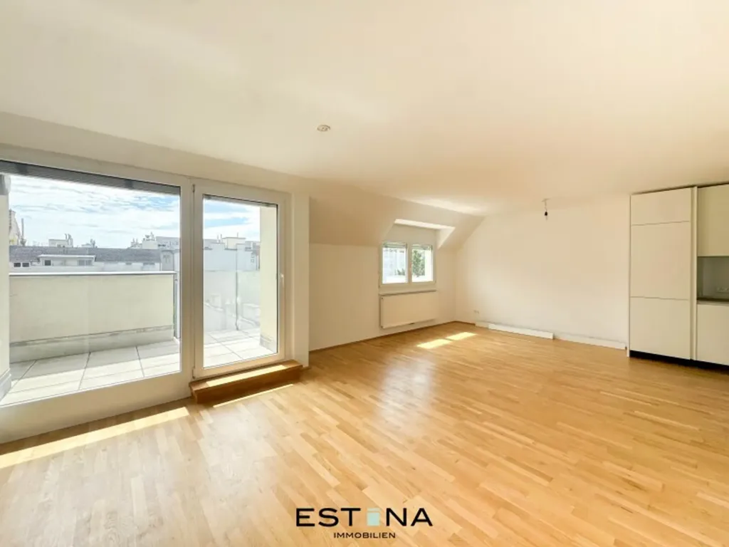 Living Room - Apartment with Sunny Terrace in Mariahilf