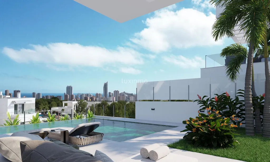 Piscine - Newly-Built Villa with Pool in Finestrat