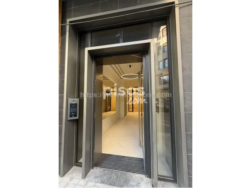 hallway_entrance