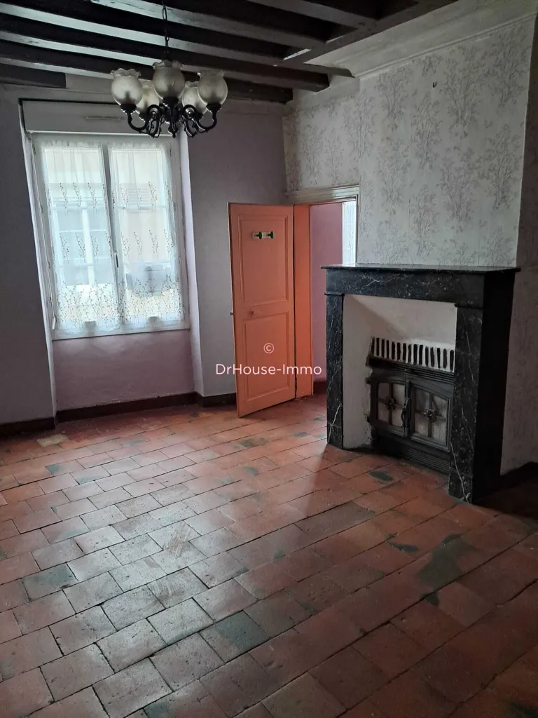 Séjour - Maison à Rénover avec Terrain à Saint-Mars-D'outille
