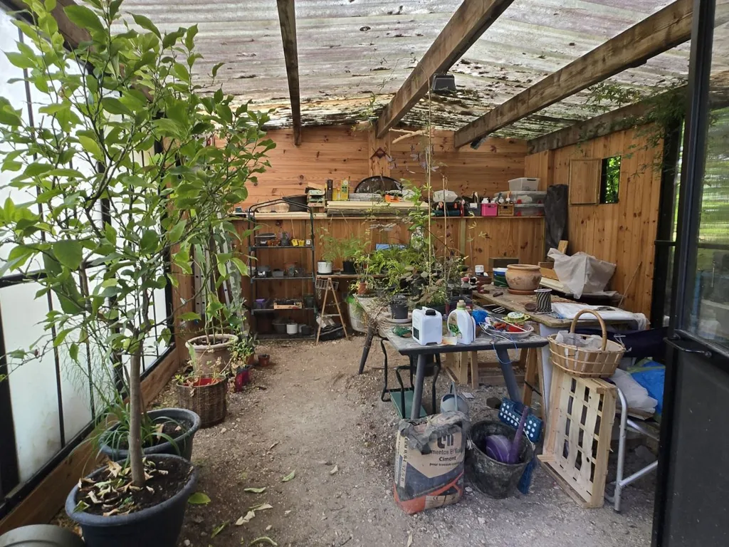 Terrasse - Propriété de Charme avec Jardin à Proximité du Périgord Noir