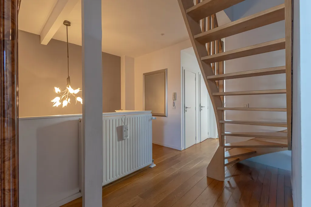 Pièces - Duplex Penthouse avec Terrasse à Forest