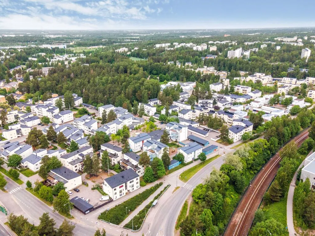 Õhuvaade - Spacious Flat with Balcony in Kurkimäki, Helsinki