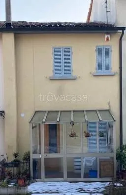Terrace - Central Three-Storey House with Two Entrances in Carpegna