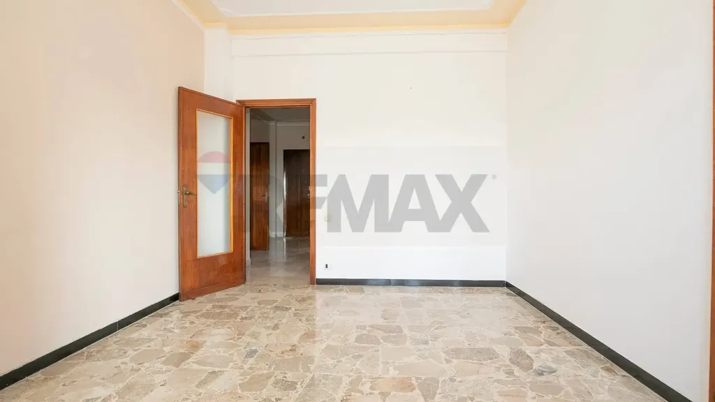 Entrée - Spacious Apartment with Balcony in Novi Ligure