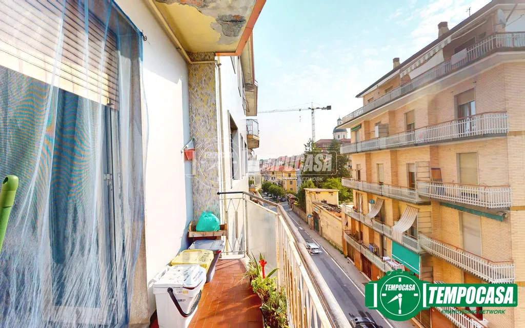Balcon - Renovated Apartment with Balconies in Ovada