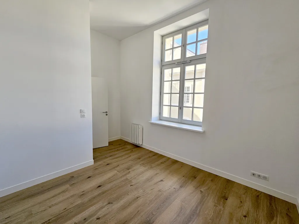 Pièces - Maison de 5 Pièces avec Jardinet à Compiègne
