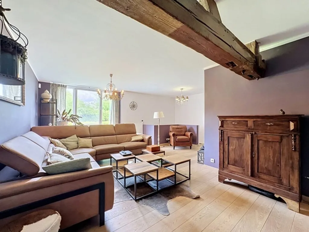 Living Room - Duplex with Garden in Monstreux