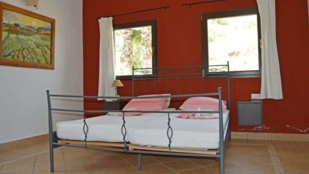 Chambres - Luxury Villa with Panoramic Views in Alozaina