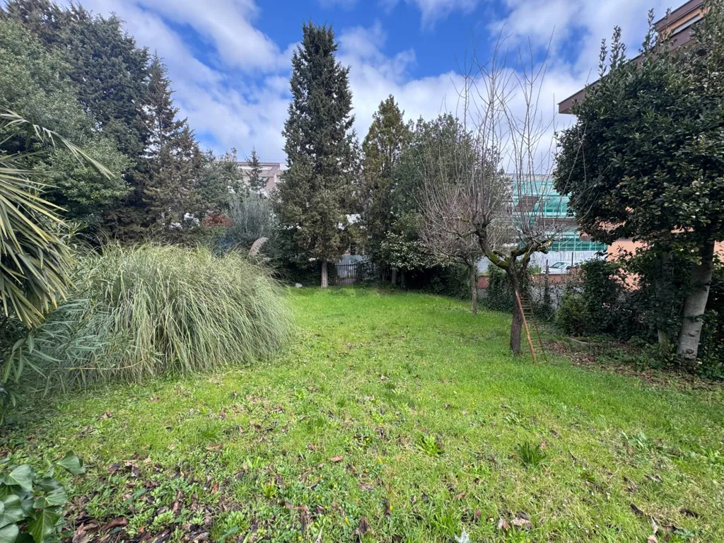 Aed - Buildable Land with Warehouse in La Storta-Olgiata, Rome