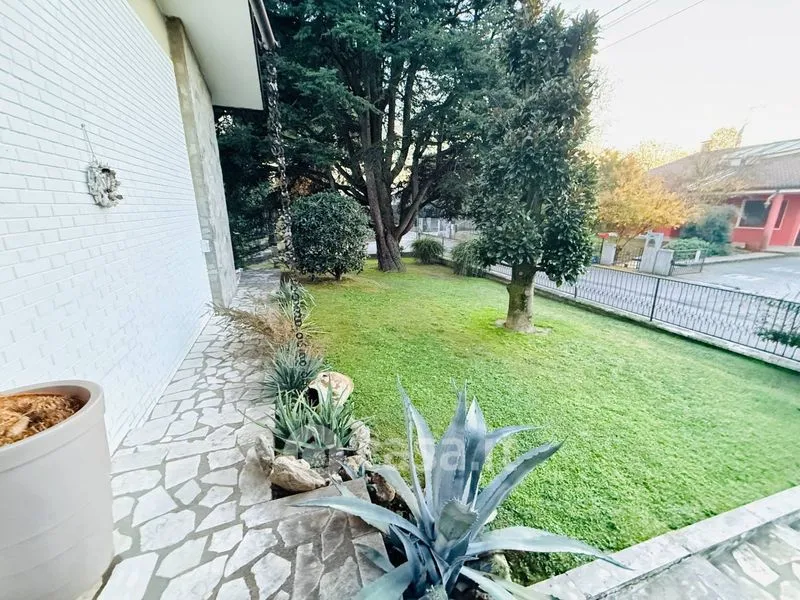 Aed - Rustic Villa with Garden in Pieve di Coriano