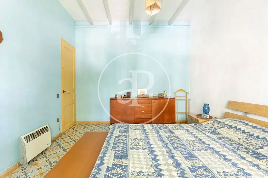 Bedrooms - Period Villa with Garden in Begues