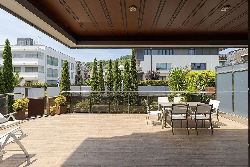 Terrass - Duplex with Terrace in Ondarreta