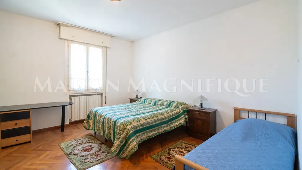 Magamistoad - Third Floor Flat with Lift in Ferrara Centre