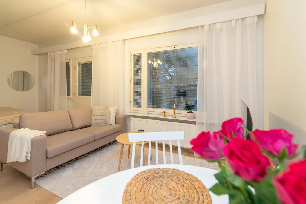 Séjour - Modern Apartment with Balcony in Kaijonharju, Oulu