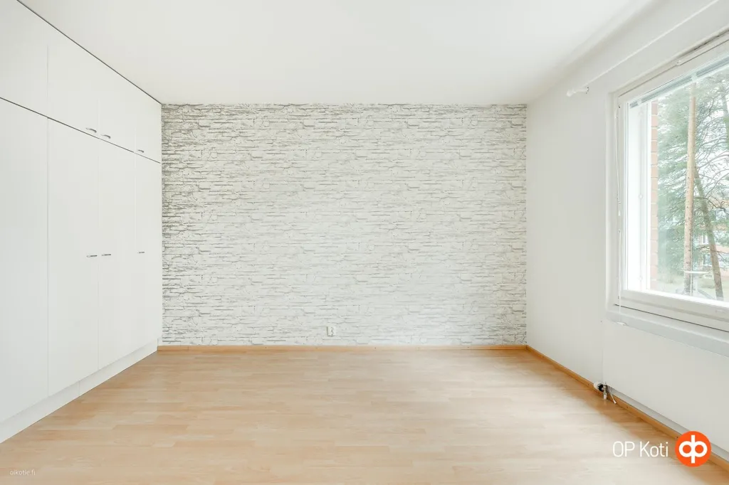 Chambres - Modernised Apartment with Balcony in Kaukovainio