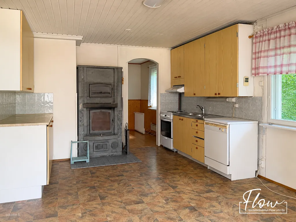 Cuisine - Compact Cottage with Garden in Viitasaari