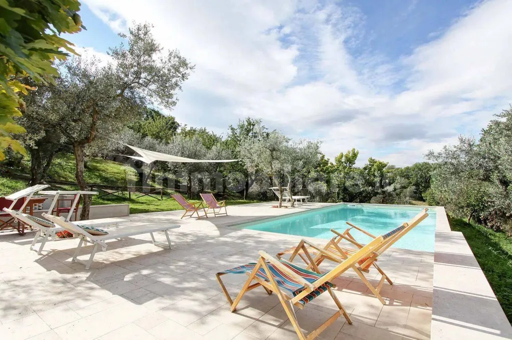 Piscine - Restored Tower Villa with Pool in Monteleone Sabino