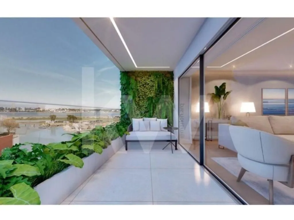 Terrass - Luxury Flat with River View in Barreiro