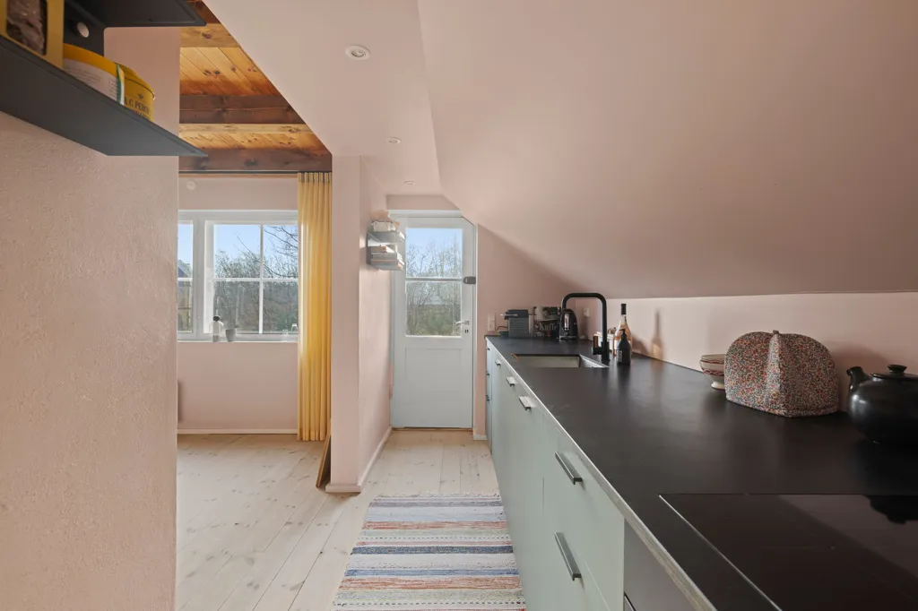 Cuisine - Converted Summerhouse with Garden in Liseleje