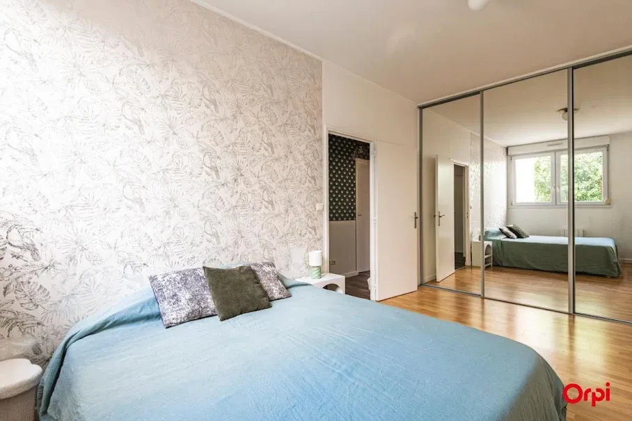 Chambres - Appartement 3 Pièces avec Jardin Privé à Reims