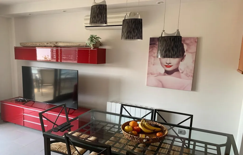 Salle à manger - Apartment with Terrace in Centre - Roses